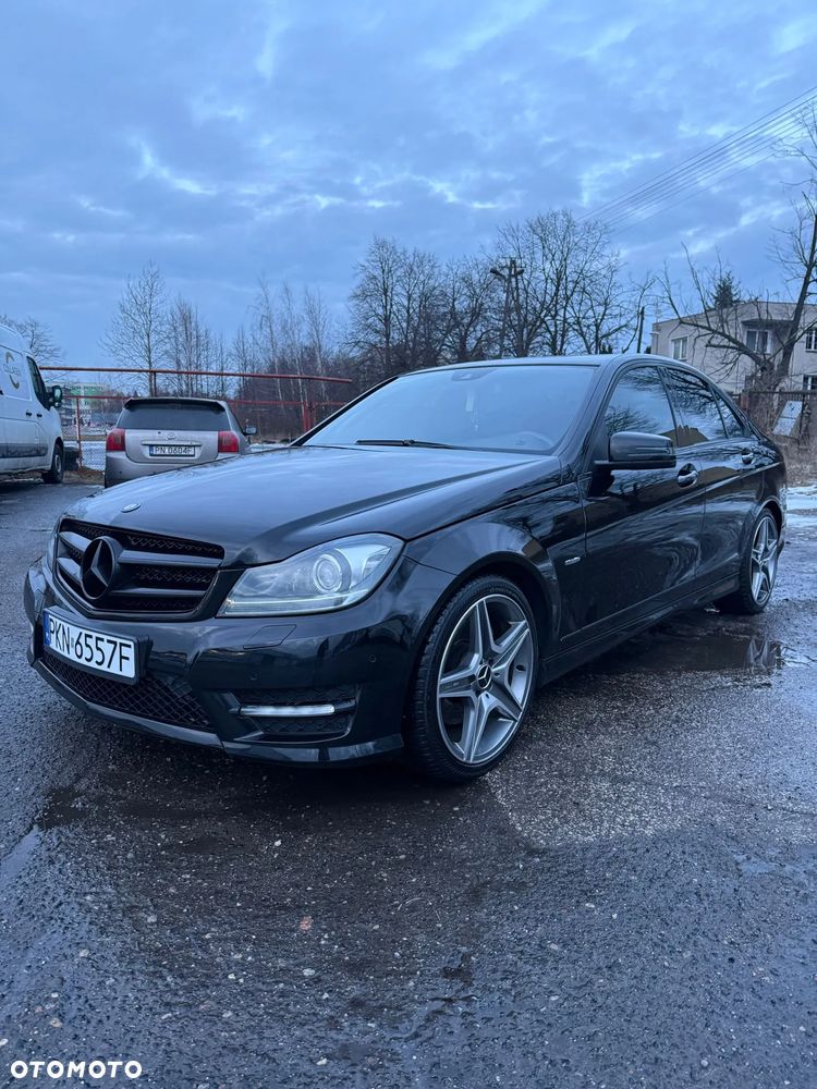 Mercedes-Benz Klasa C 350 CDI BlueEff Avantgarde - 1