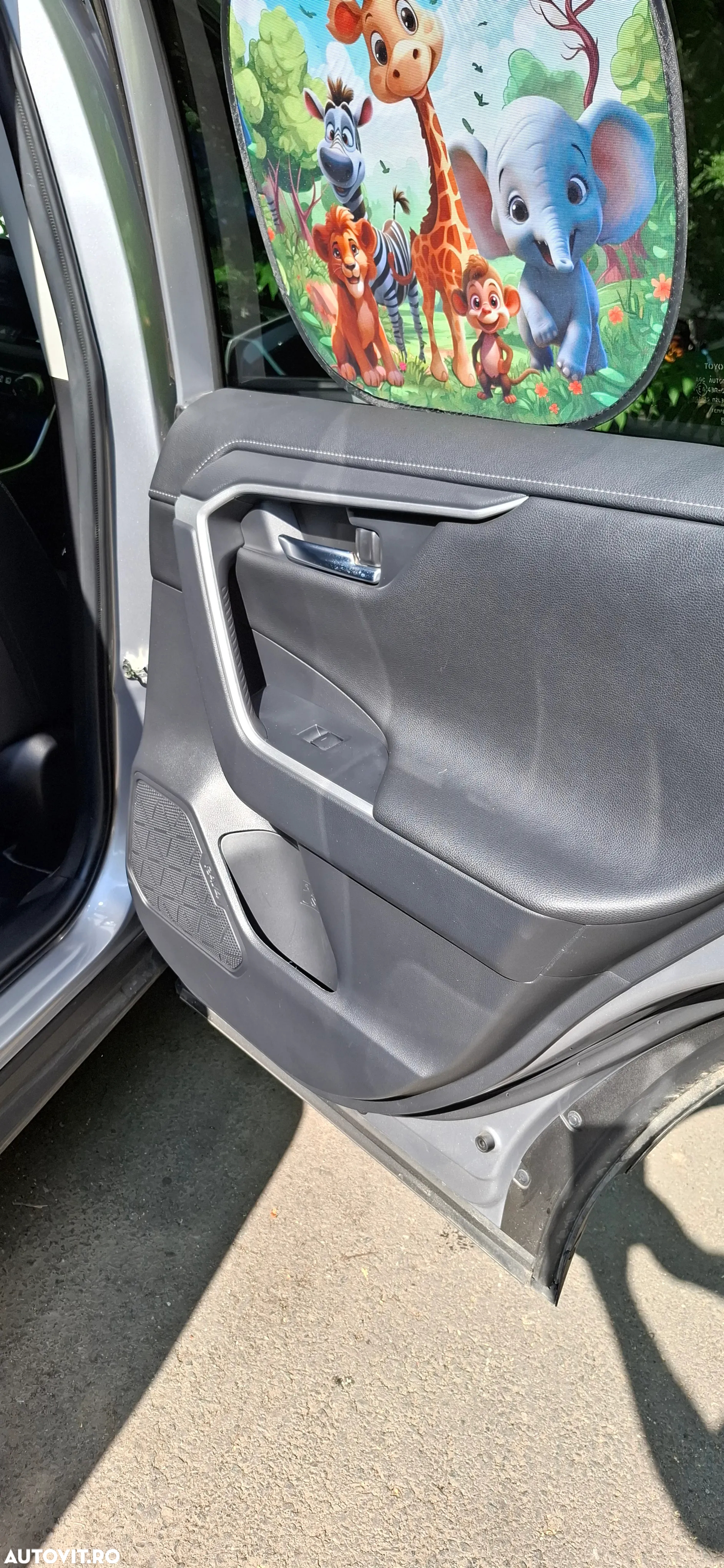 Toyota RAV4 2.5 Hybrid VVT-iE 4x4 Luxury - 25
