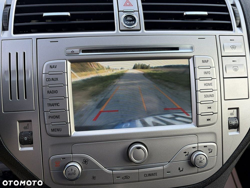 Ford Kuga - 20