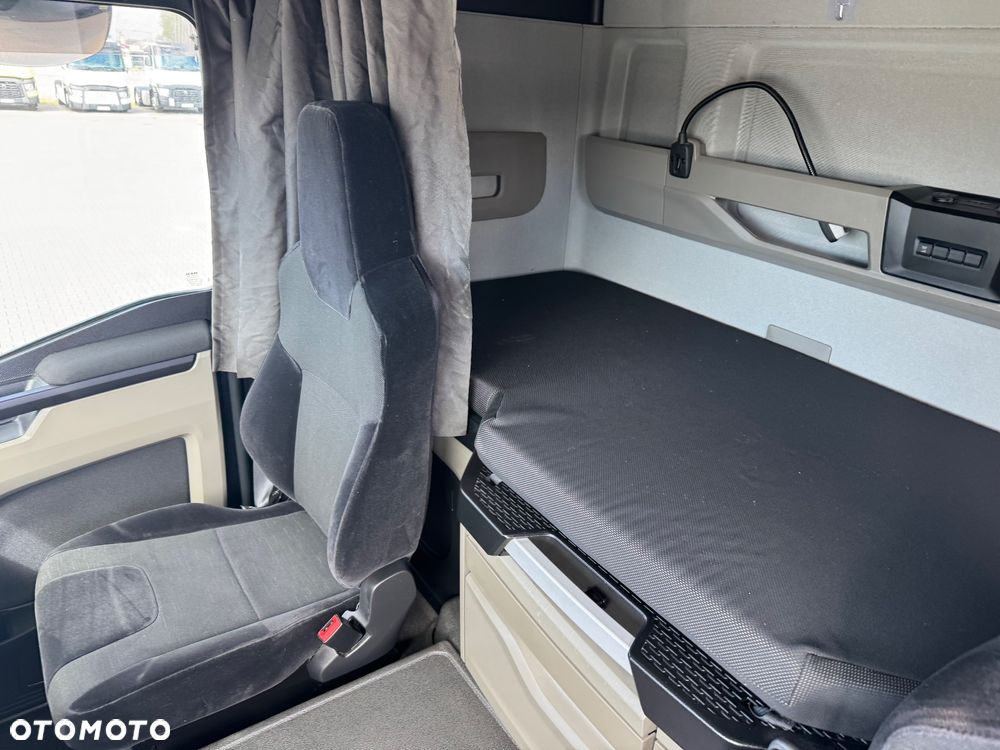 MAN TGS 18.510 BOGATA WERSJA PRZÓD/TYŁ PODUSZKI - 28