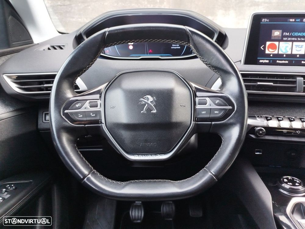 Peugeot 5008 1.2 PureTech Allure Grip Control - 5
