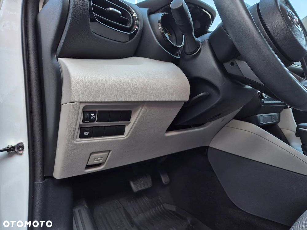 Toyota Yaris Hybrid 1.5 Executive - 22