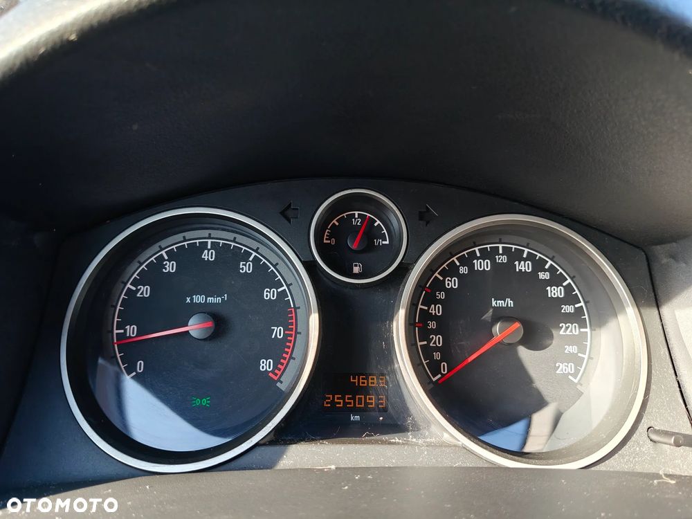 Opel Astra 1.6 Edition - 21