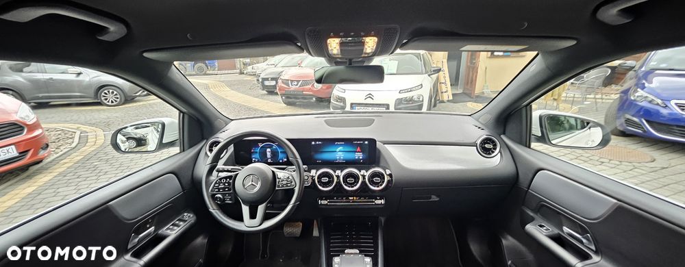 Mercedes-Benz Klasa B 180 d 8G-DCT Style - 34