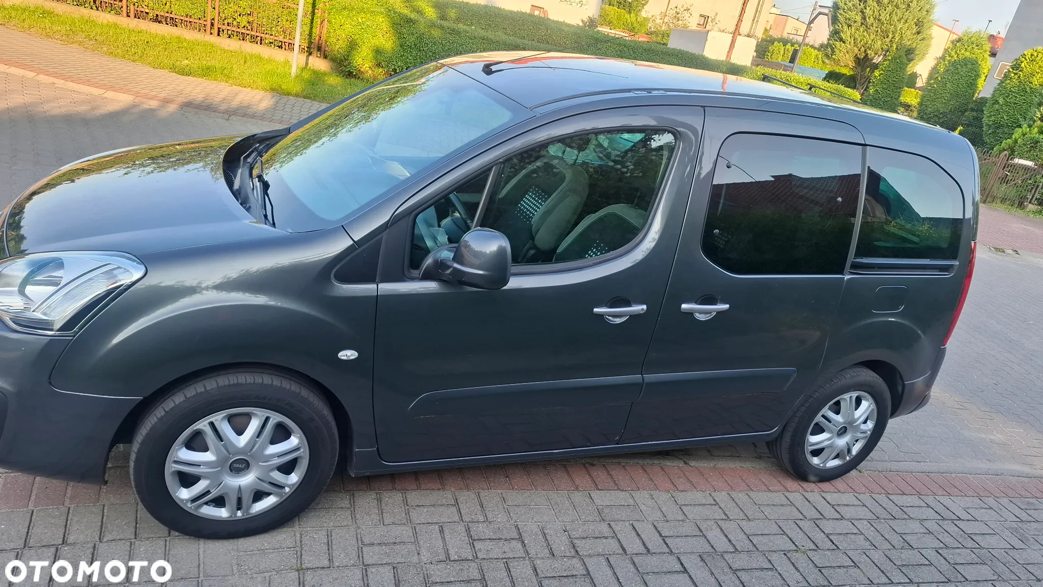 Citroën Berlingo 1.6 HDi 110 FAP Multispace - 2
