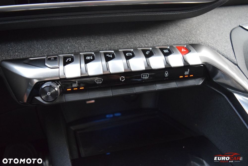 Peugeot 3008 2.0 BlueHDi Allure - 26