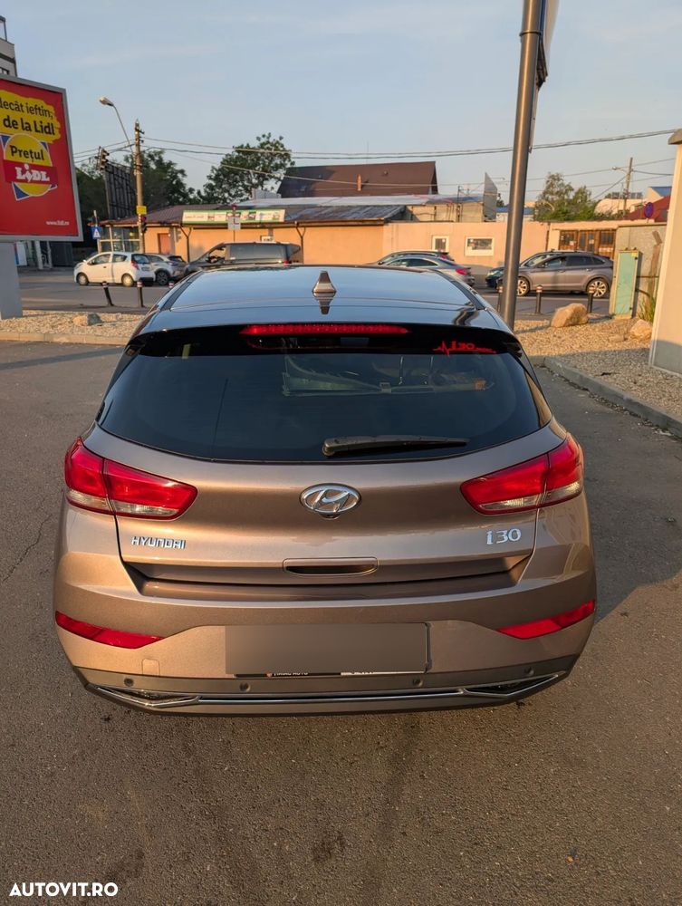 Hyundai i30 1.5 110CP 5DR M/T Highway - 8