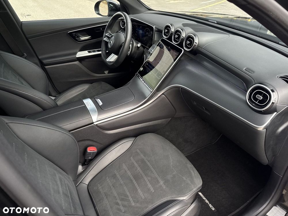 Mercedes-Benz GLC - 24