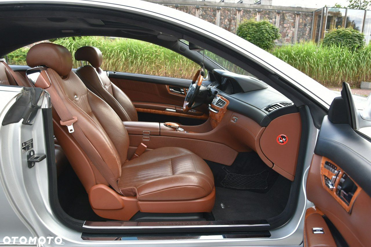 Mercedes-Benz CL - 12