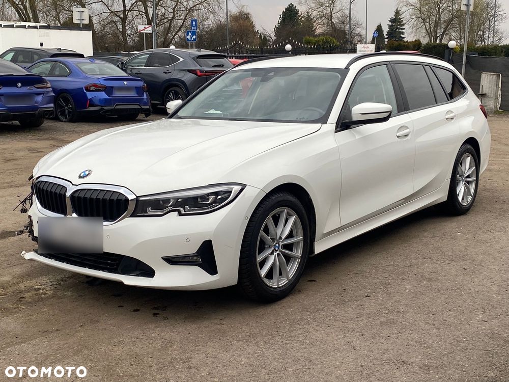 BMW Seria 3 320d xDrive - 2