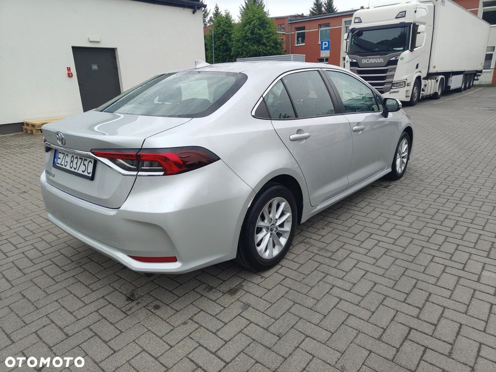 Toyota Corolla 1.6 Comfort - 10
