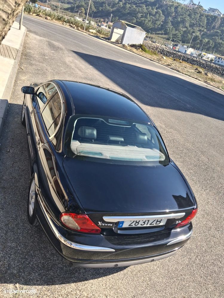 Jaguar X-Type 2.0 D Executive - 12