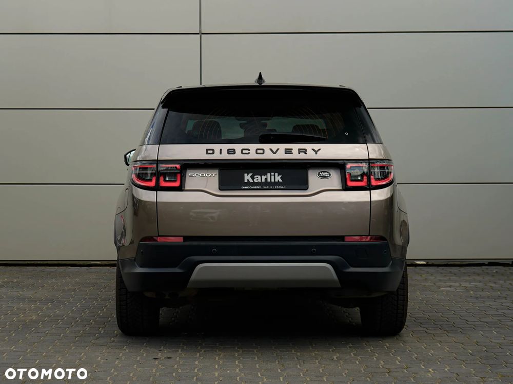 Land Rover Discovery Sport - 11