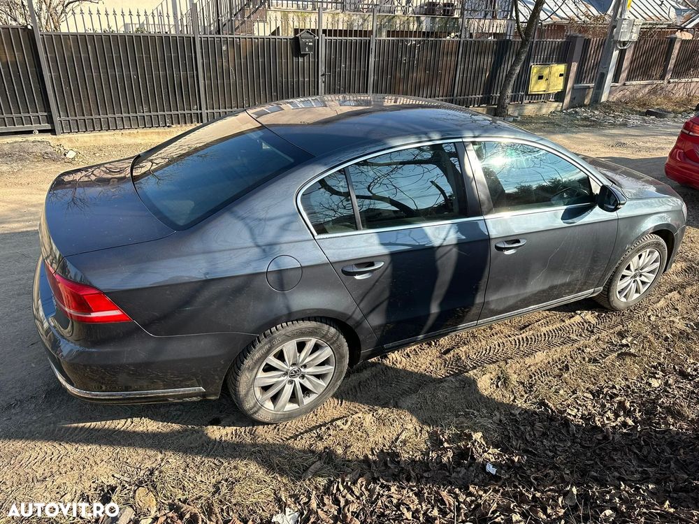 Volkswagen Passat 2.0 TDI BlueMotion Tehnology 4Motion Comfortline - 2