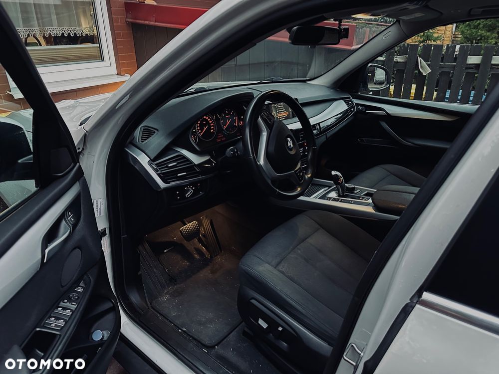 BMW X5 xDrive25d - 5