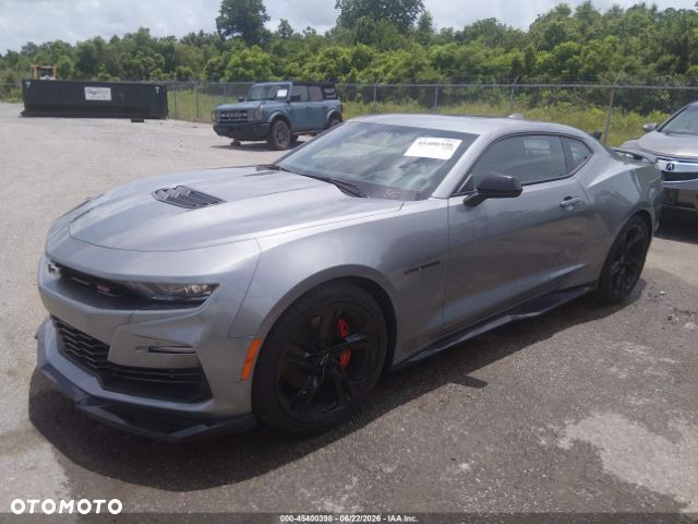 Chevrolet Camaro - 2