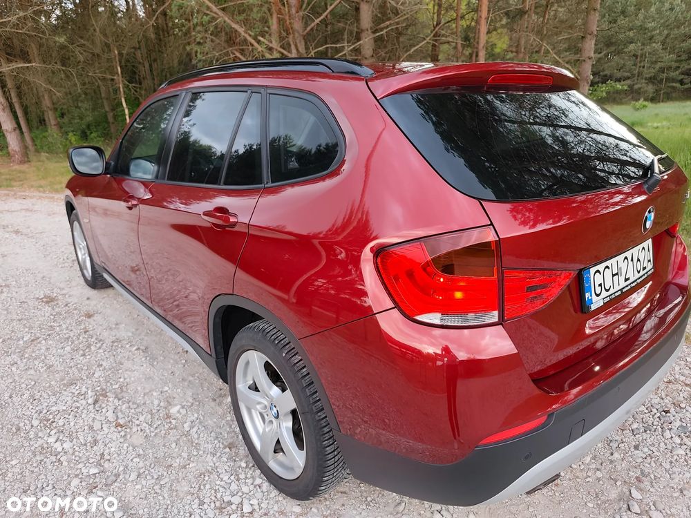 BMW X1 sDrive20d EfficientDynamics - 4