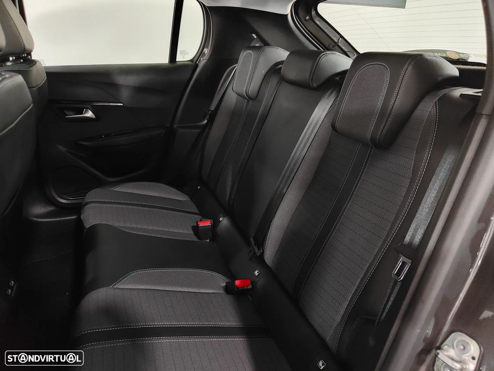 Peugeot 2008 1.2 PureTech Allure - 8