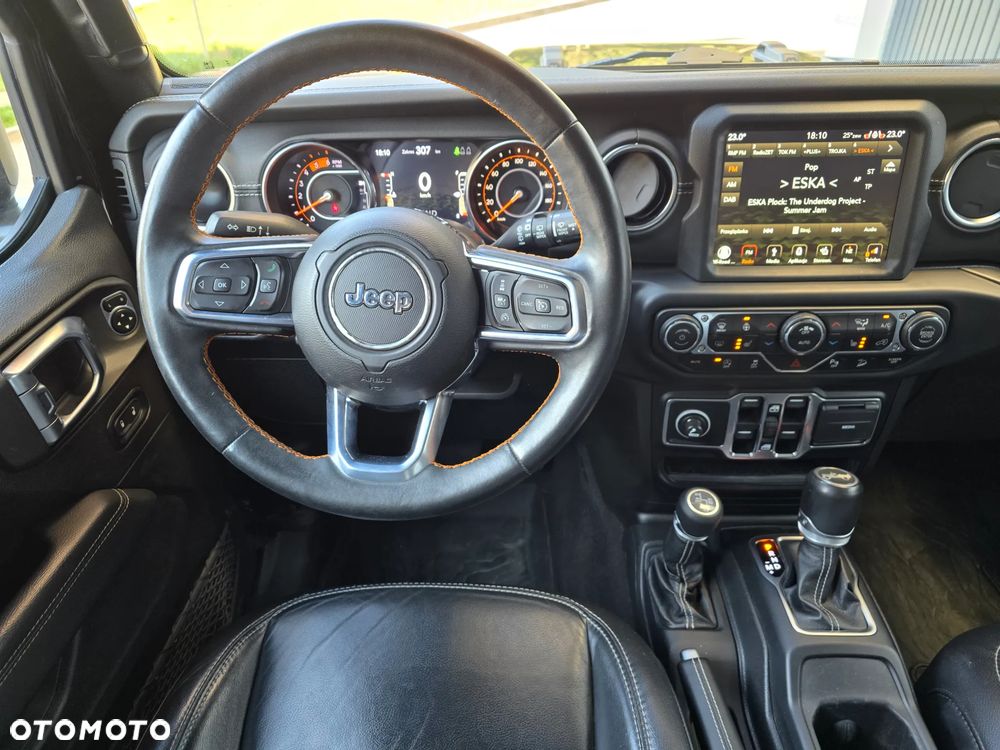 Jeep Wrangler Unlimited 2.2 CRD Sahara - 24