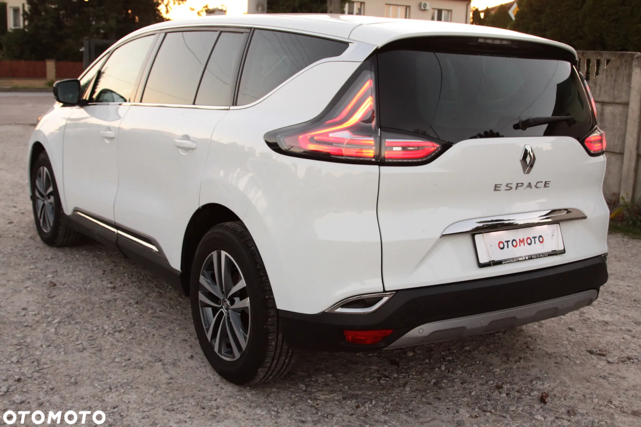 Renault Espace Energy dCi 130 Intens - 11