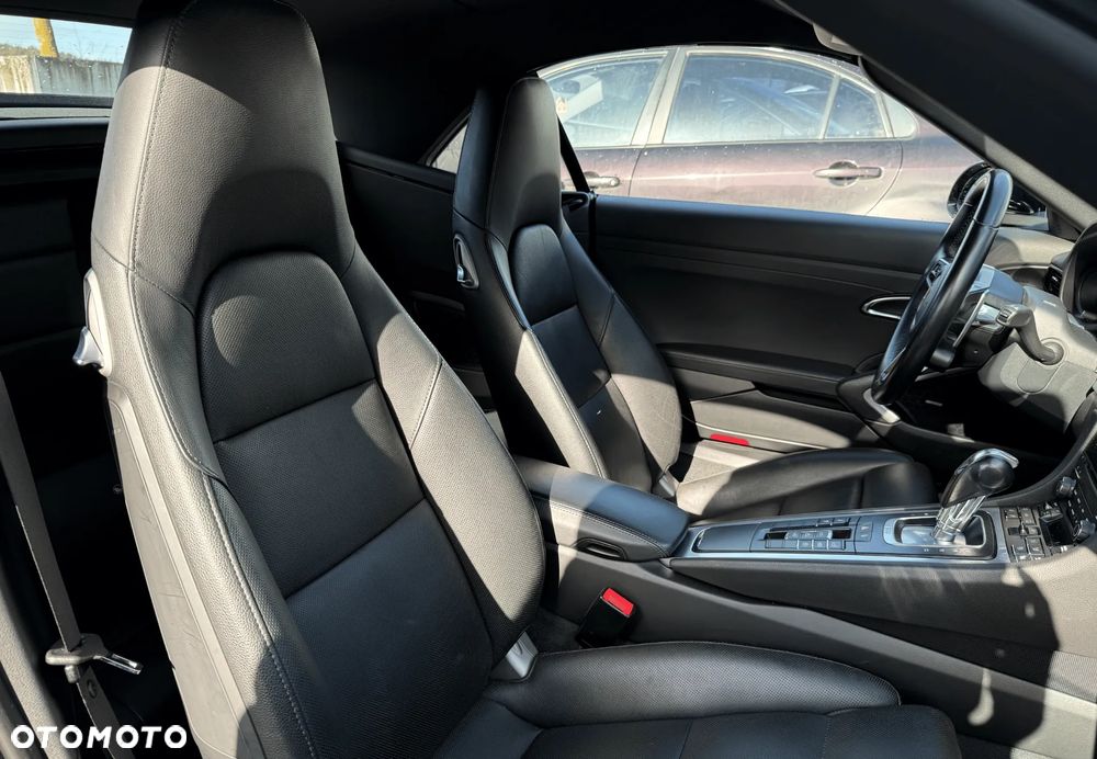 Porsche 911 Carrera S PDK - 15