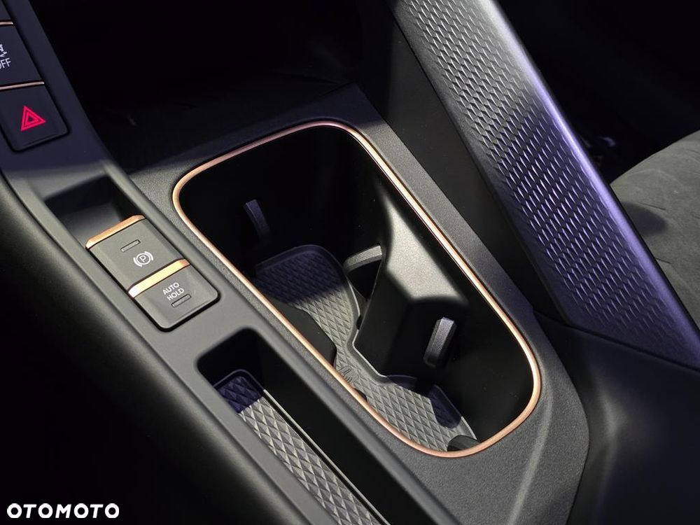 Cupra Terramar 1.5 eTSI mHEV DSG - 21