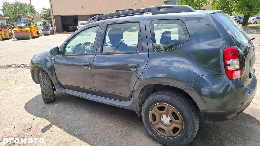 Dacia Duster 1.6 SCe S&S - 4