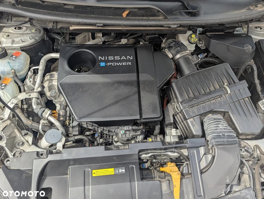 Nissan Qashqai 1.5 VC-T e-Power Tekna - 10