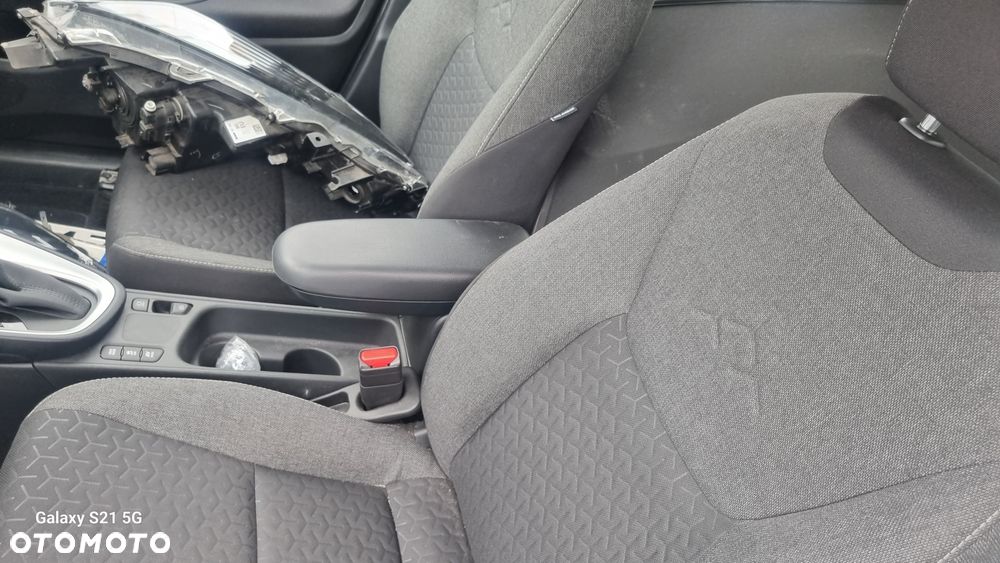 Toyota Yaris Cross Hybrid 1.5 Comfort - 6