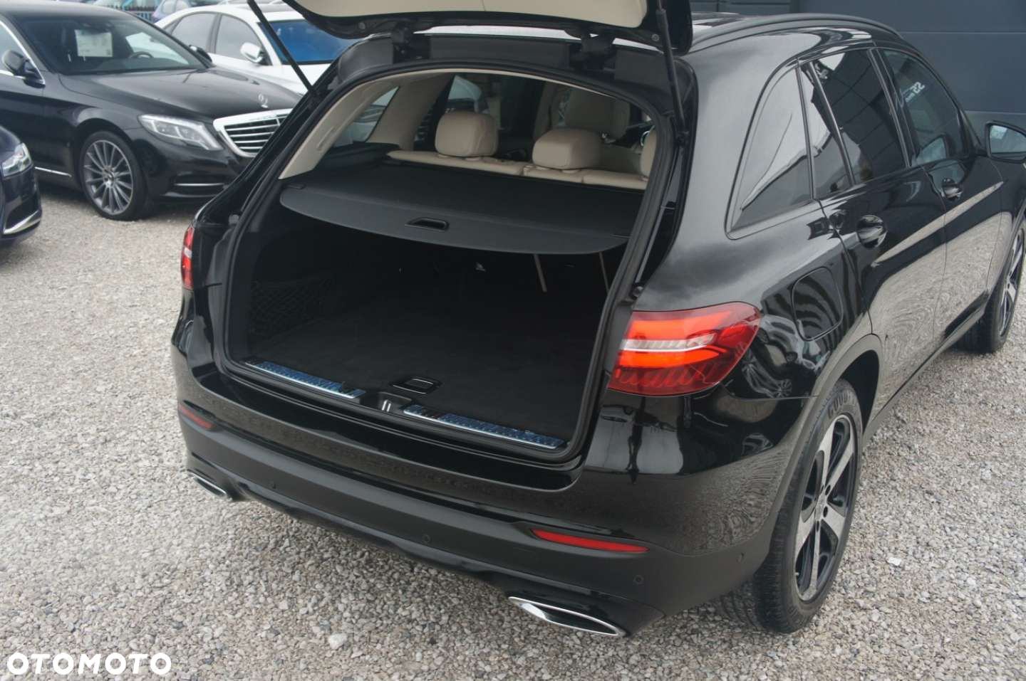 Mercedes-Benz GLC - 26