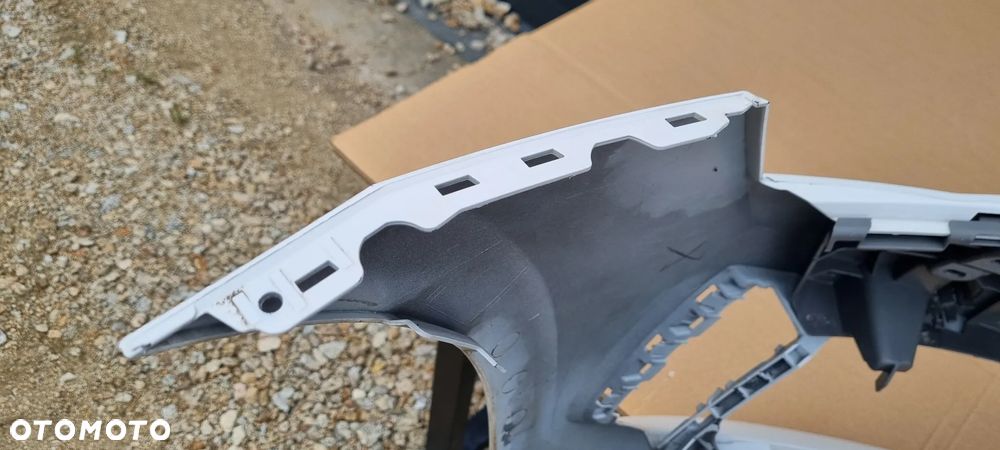 SKODA SCALA 2019- Zderzak przód oryginał MB380 - 17