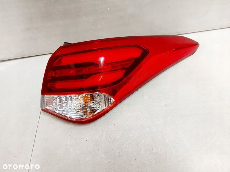 HYUNDAI I40 LIFT SEDAN LAMPA PRAWY TYŁ TYLNA 92402-3Z6 - 4