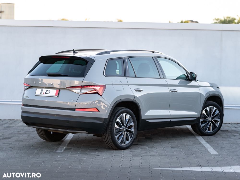 Skoda Kodiaq 2.0 TDI 4X4 DSG SportLine - 3