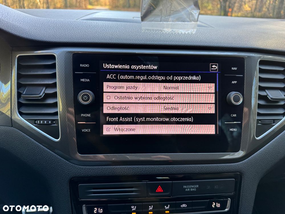 Volkswagen Golf Sportsvan VII SV 1.6 TDI Highline DSG - 35