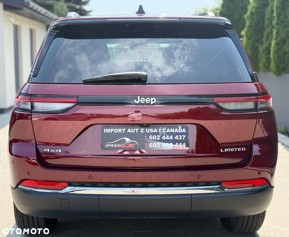 Jeep Grand Cherokee - 11