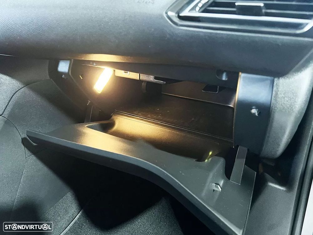 Peugeot 308 1.6 BlueHDi Active - 18