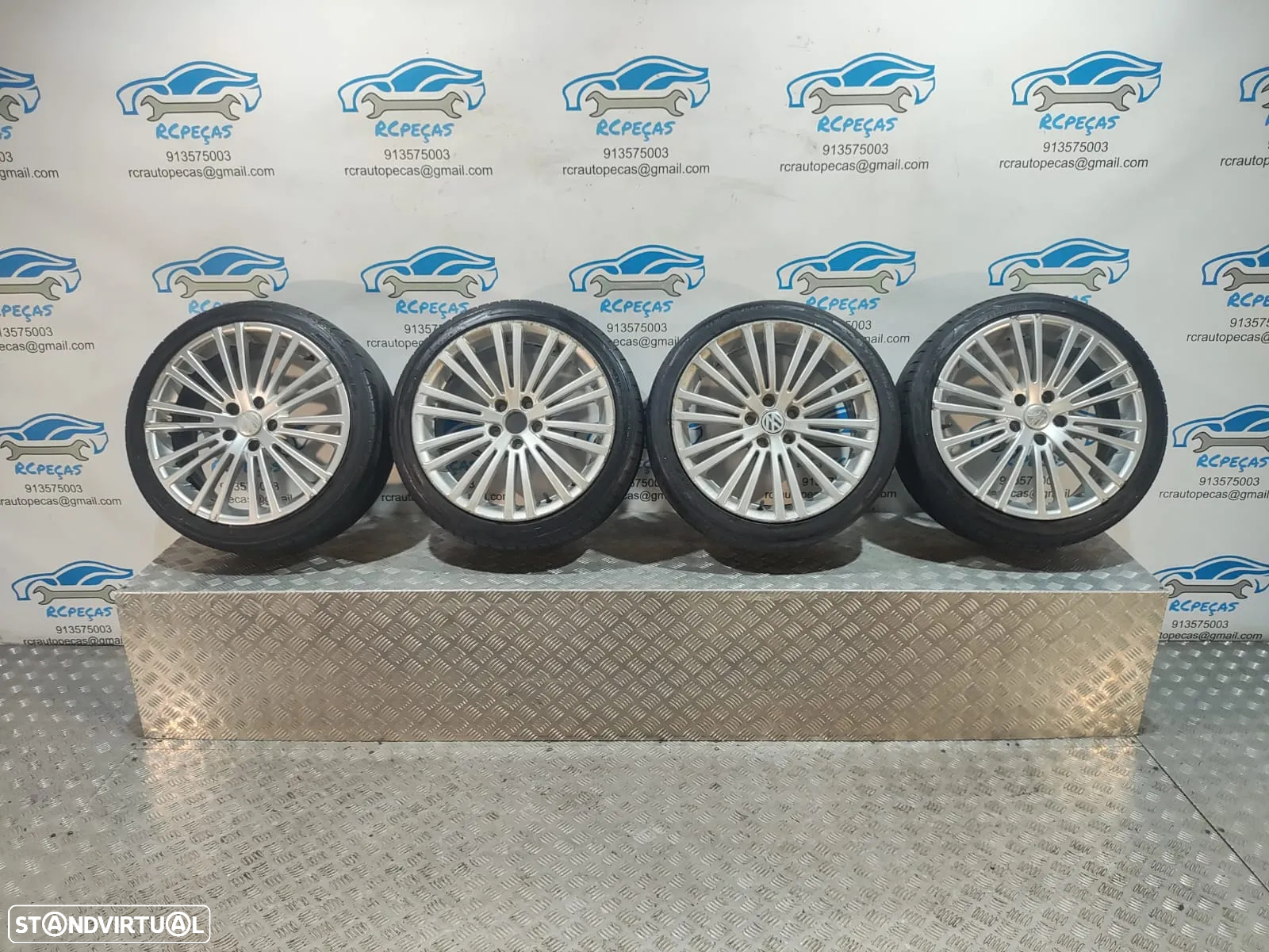 - Jantes 18 VW Volkswagen Golf V 5 R32 8J ET46 5x112 - 12