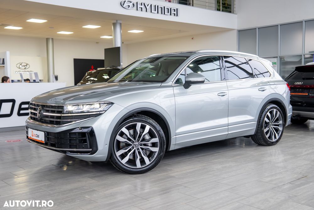 Volkswagen Touareg 3.0 V6 e-Hybrid 4Motion Aut. Elegance - 9