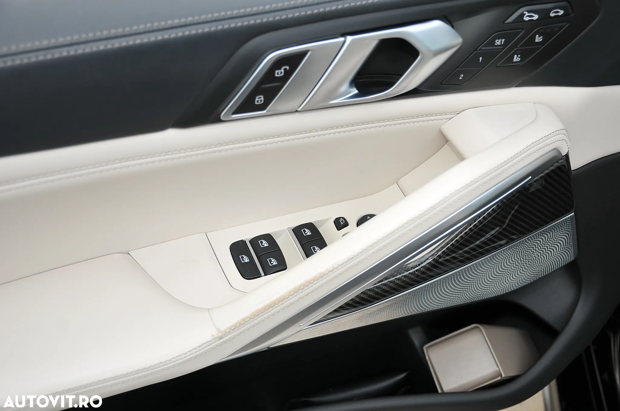 BMW X6 M M50i - 34
