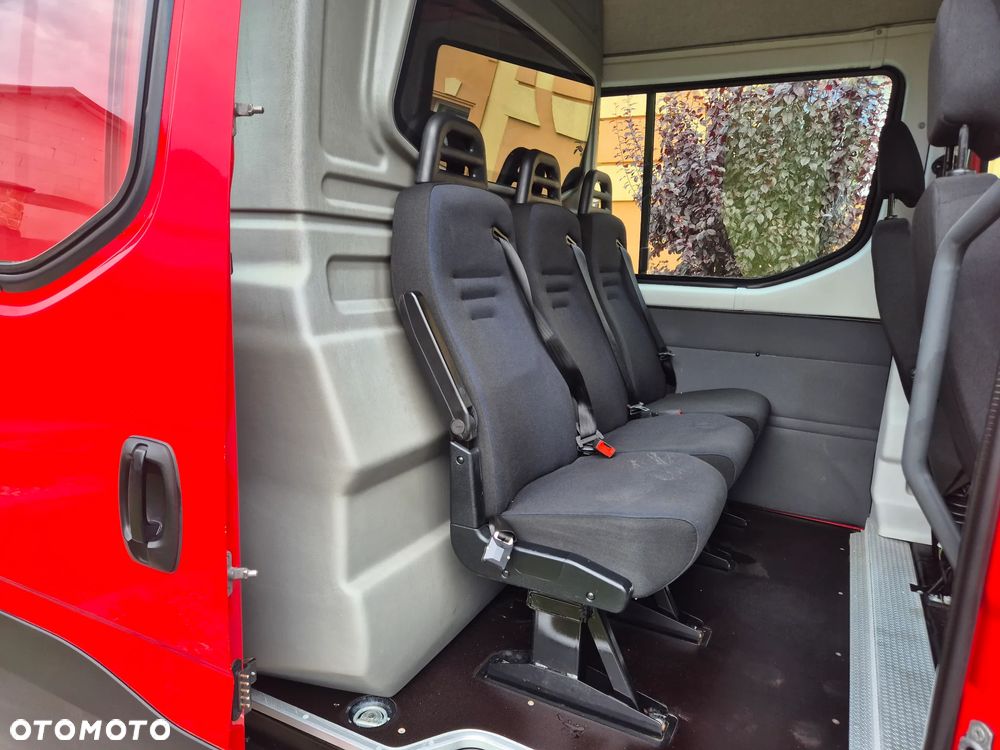 Iveco IVECO 35S18 BRYGADÓWKA KLIMATRONIK MAX LEDY TEMPOMAT - 26