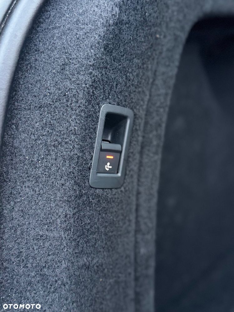 Audi A4 Avant 40 TDI S tronic advanced - 24