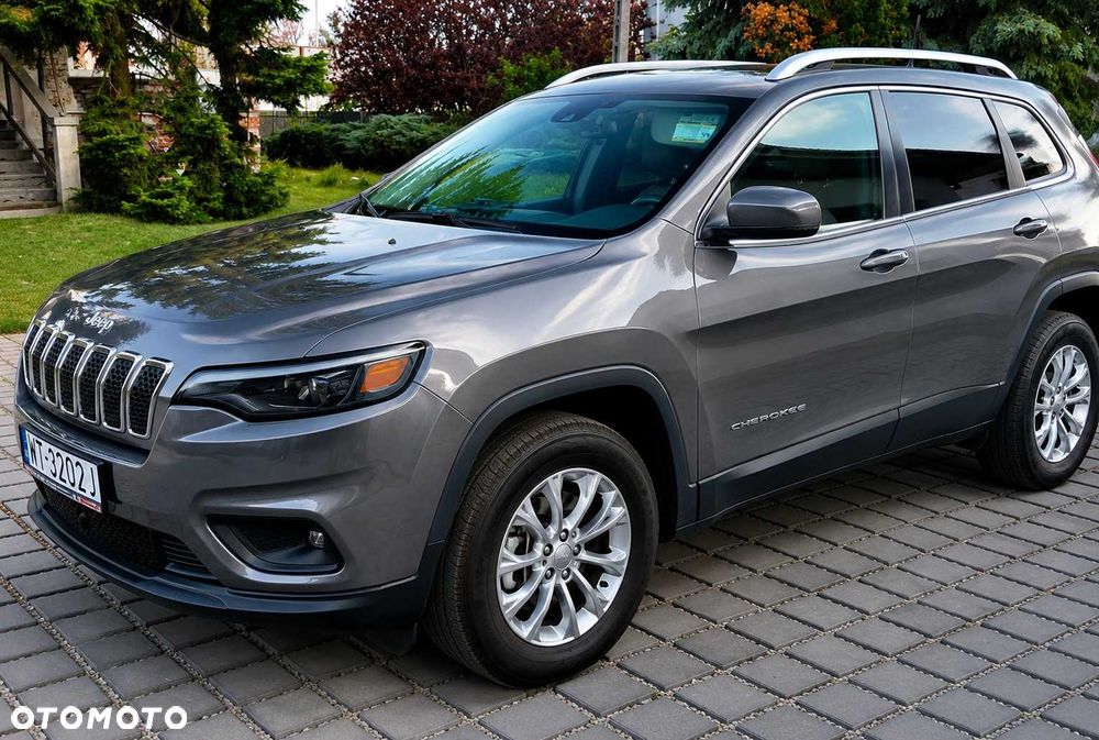 Jeep Cherokee - 1