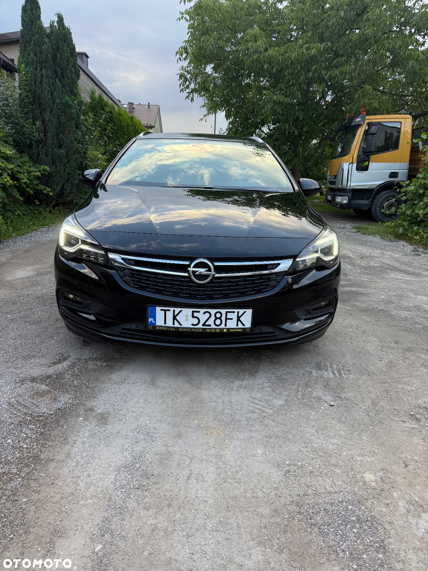 Opel Astra 1.6 D (CDTI) Start/Stop Sports Tourer Dynamic - 3
