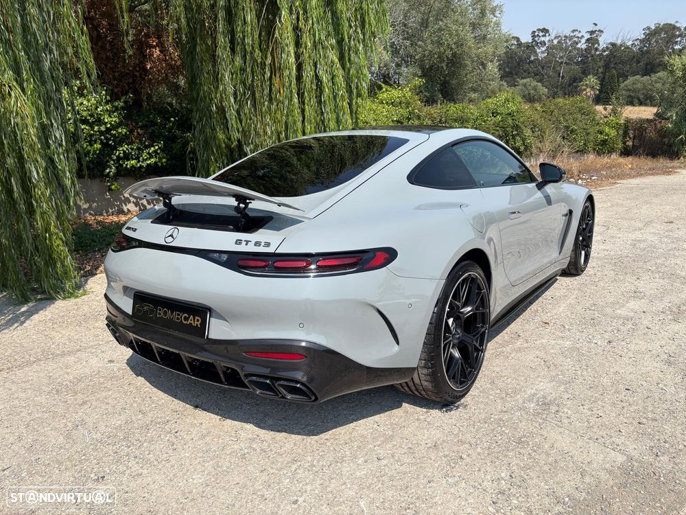 Mercedes-Benz AMG GT 63 4MATIC+ 2D Speedshift MCT 9G - 46