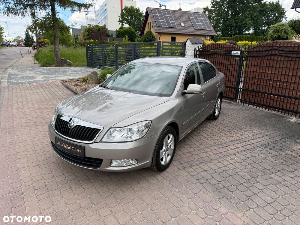 Skoda Octavia 1.6 Selection - 3