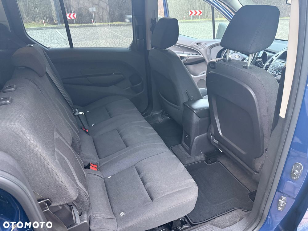 Ford Tourneo Connect Grand - 10