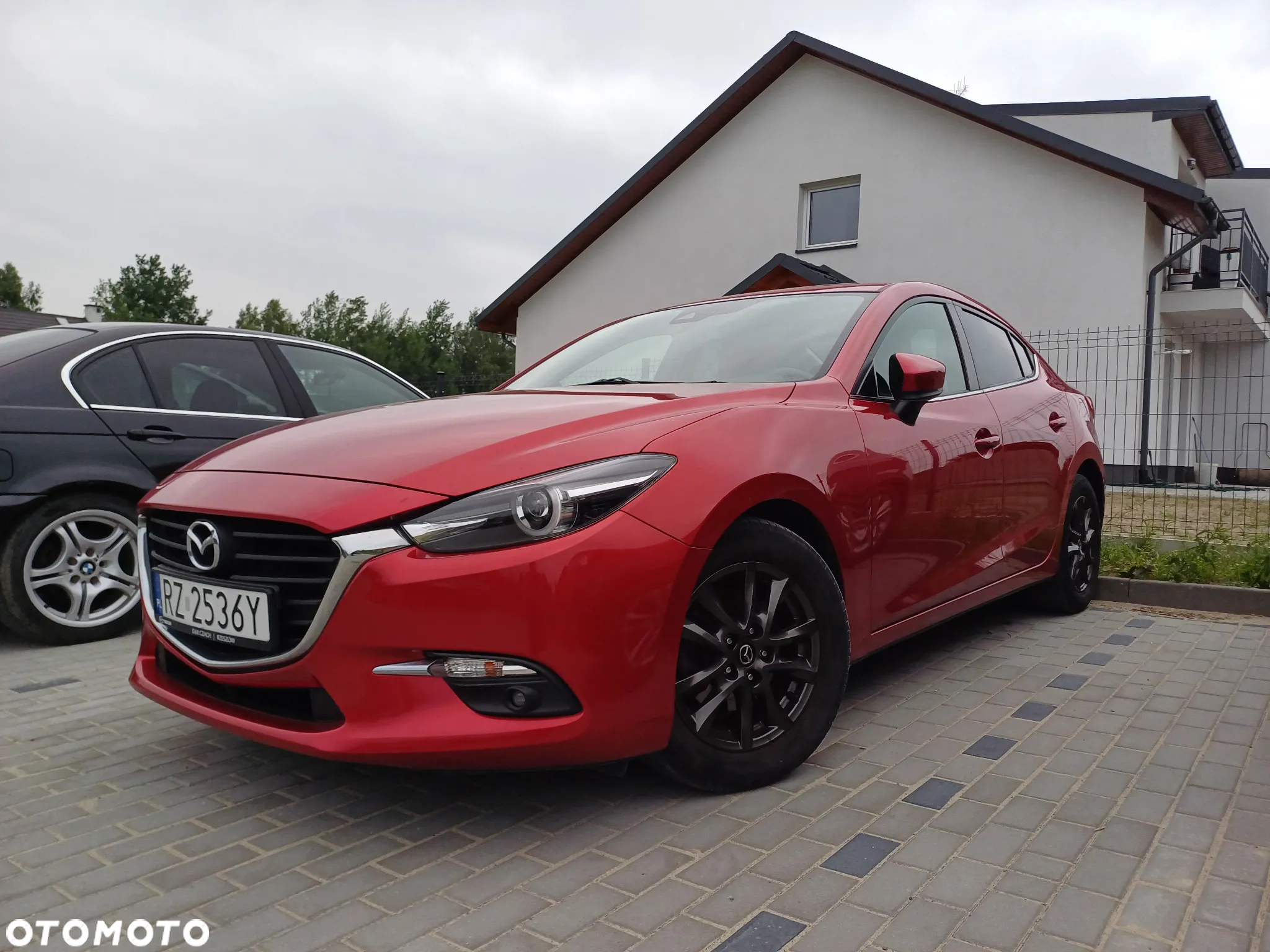 Mazda 3 - 4