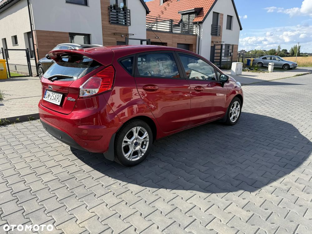 Ford Fiesta 1.4 Titanium - 5