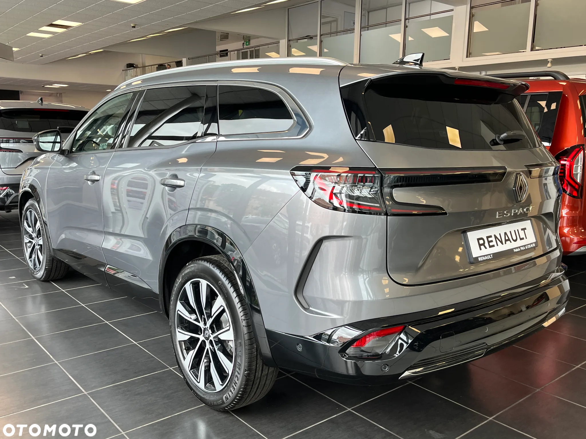 Renault Espace 1.2 E-Tech Full Hybrid 200 Techno MMT 5os - 4