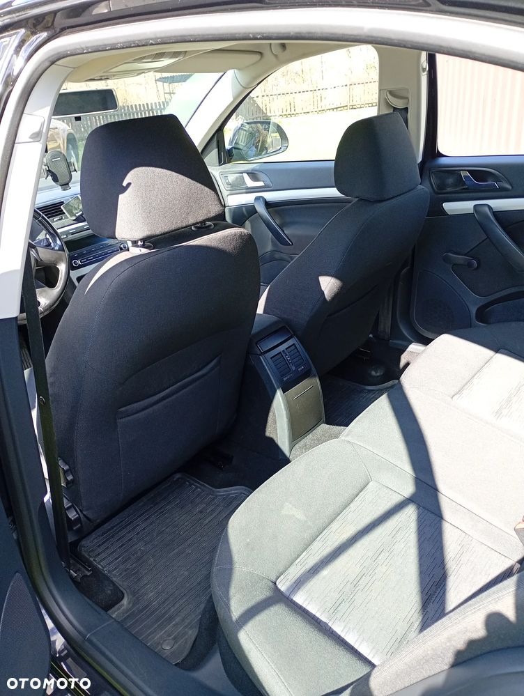 Skoda Octavia 1.6 TDI Ambition - 7